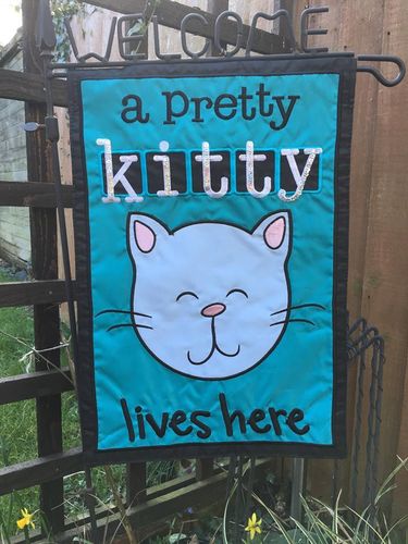 Pretty Kitty Lives Here Applique Garden Flag 12"x 18"
